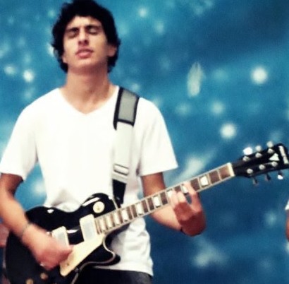 Renato Cubas - guitarra base e violão